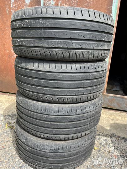 Toyo Proxes CF2 235/45 R17 94V