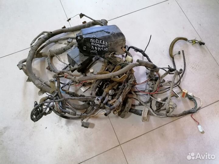 Проводка подкапотная 4G15 Mitsubishi Lancer 8 1997