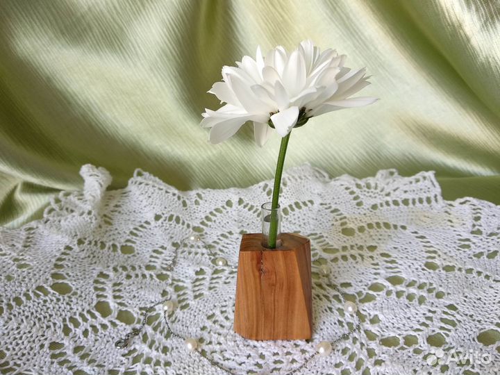 Мини ваза деревянная с колбой