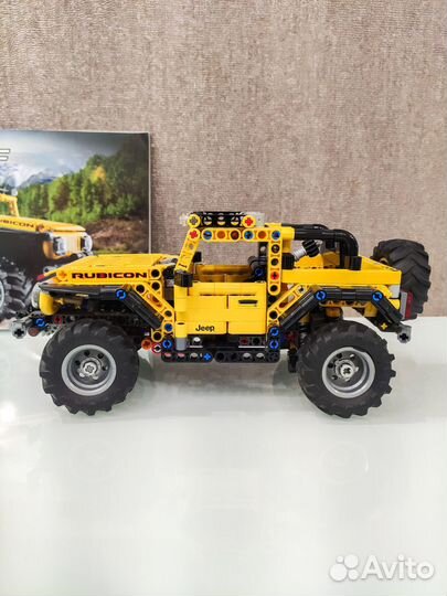 Lego technic 42122 Jeep wrangler жёлтый джип
