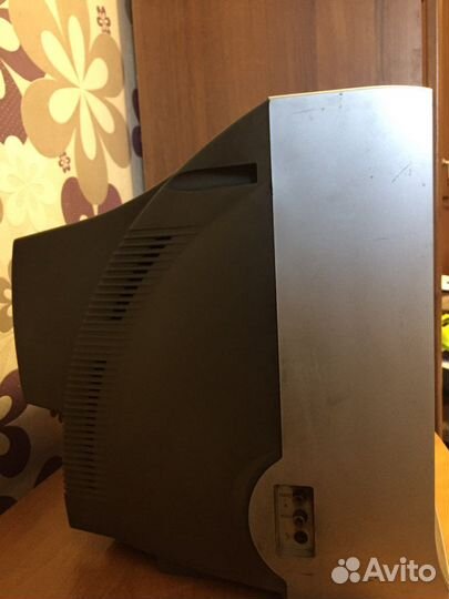 Телевизор samsung