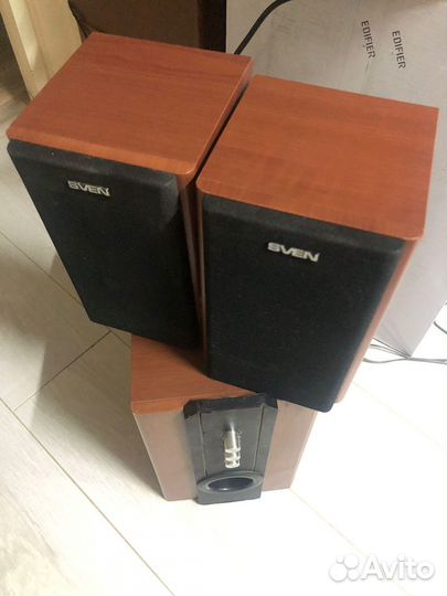 Колонки 2.1 sven sps 820