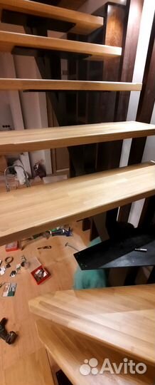 Лестница на металлокаркасе с доставкой