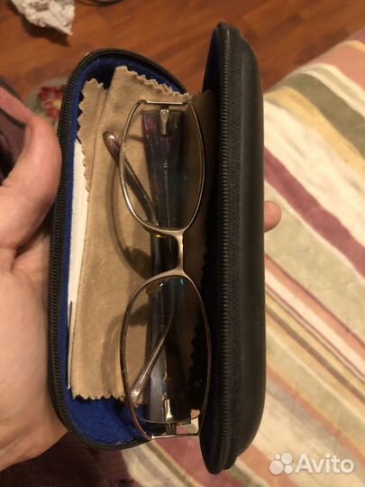 Оправа очков с футляром и тряпочкой