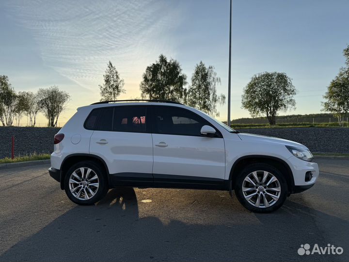 Volkswagen Tiguan 2.0 AT, 2014, 149 000 км