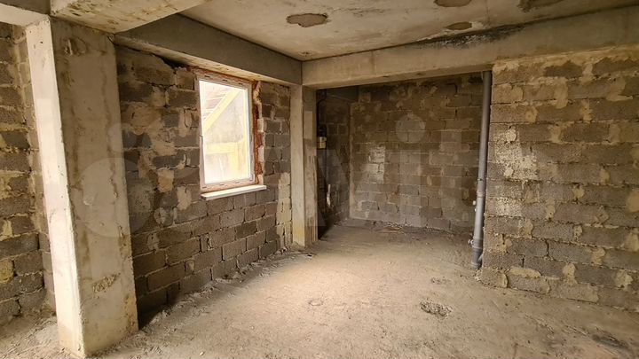 Своб. планировка, 65 м², 2/5 эт.