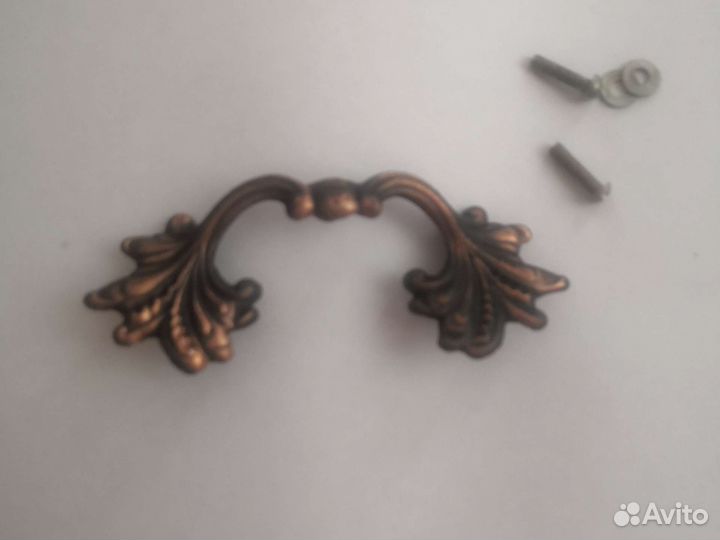 Мебельные ручки