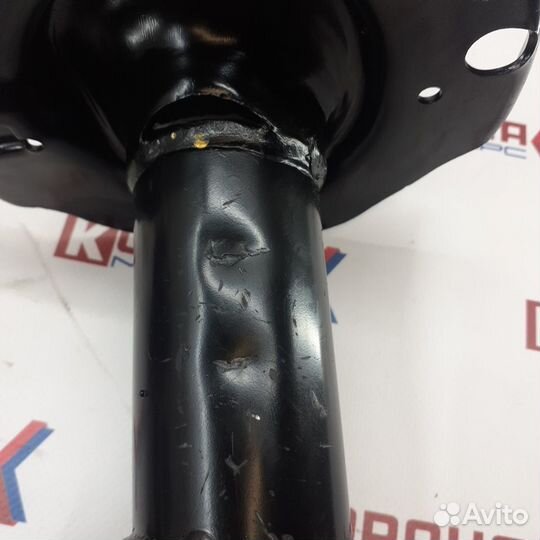 Амортизатор передний правый 546612R250 546612L200