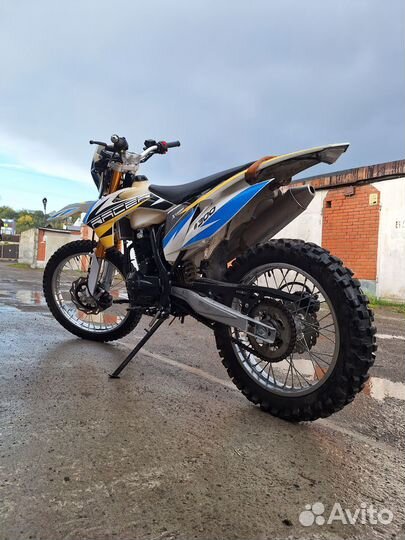 Racer Enduro 300