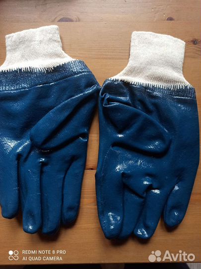 Перчатки нитриловые