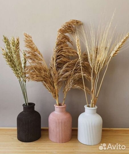 Ваза интерьерная из гипса