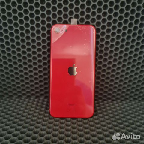 Корпус iPhone SE2020 красный