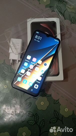 Смартфон новый