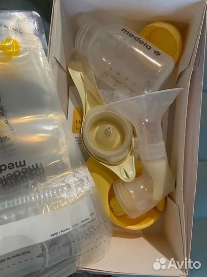 Молокоотсос medela ручной