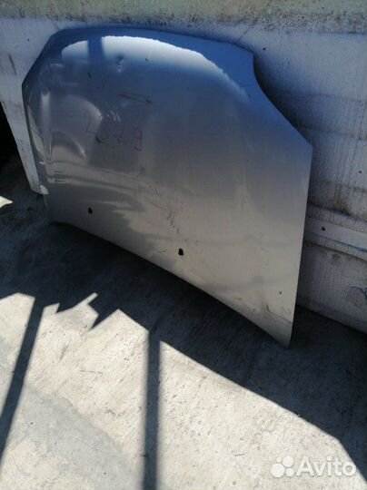 Капот Toyota Raum EXZ10