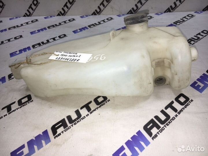 Бачок омывателя Рено Логан 2