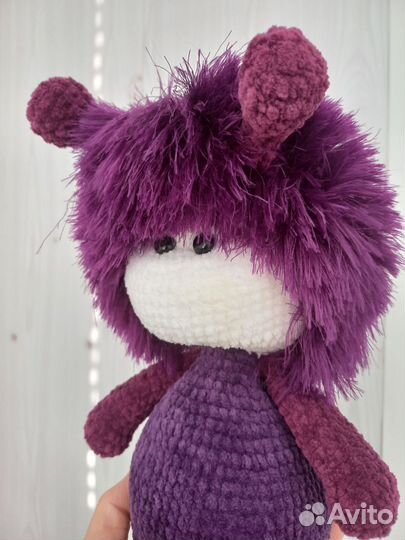 Букашка плюшевая