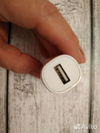 Фирменные аксессуары к старым моделям телефонов