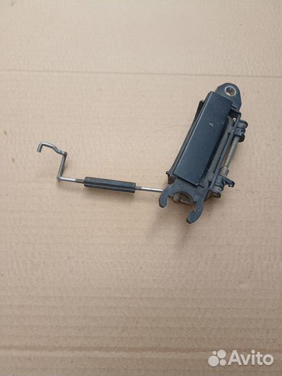 Ручка передней левой двери ауди 80 90 б3 б4
