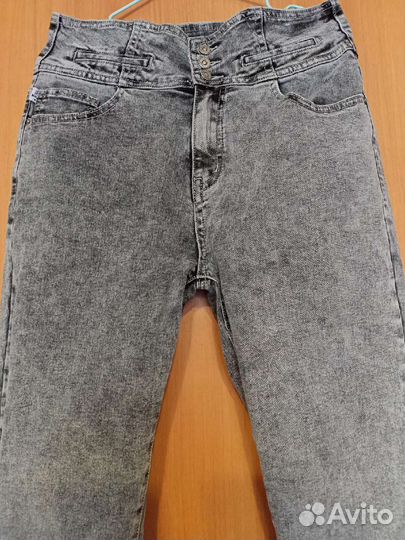 Джинсы 48 50 разм Женские