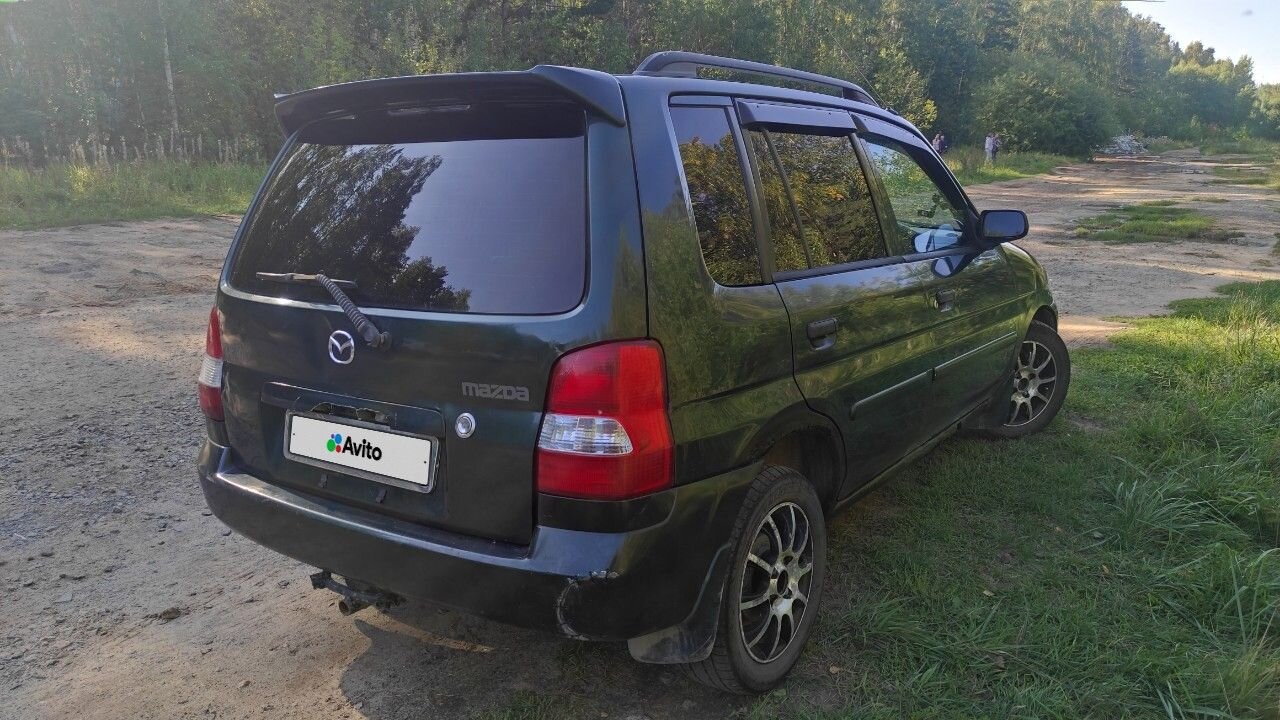Mazda Demio: фото владельца