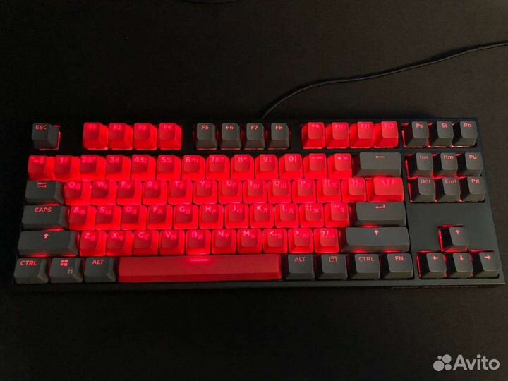 Red square keyrox tkl