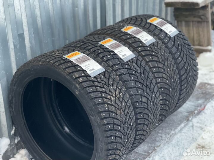 Pirelli Ice Zero 2 245/40 R19 98H