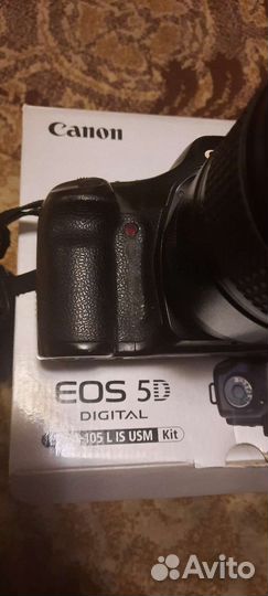 Зеркальный фотоаппарат canon 5d