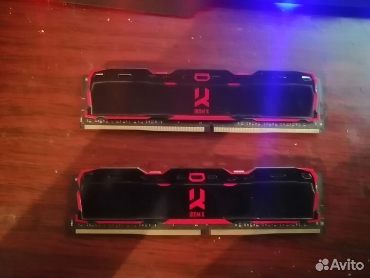 Оперативная память ddr4 8gb 2666 Goodram irdm X