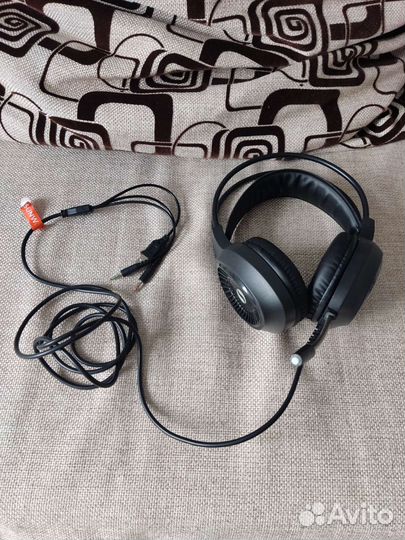 Игровая гарнитура