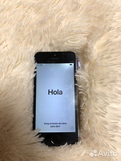 Телефон iPhone 5s