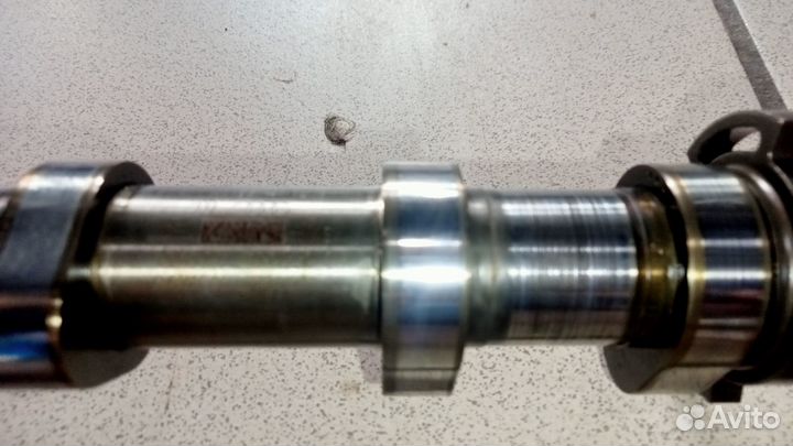 Распредвал впускной Skoda Octavia A5