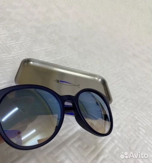 Солнцезащитные очки женские италия