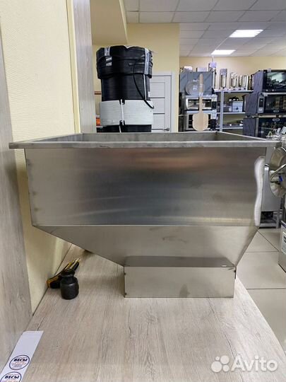 Дозатор для сыпучих объемных продуктов до 5кг