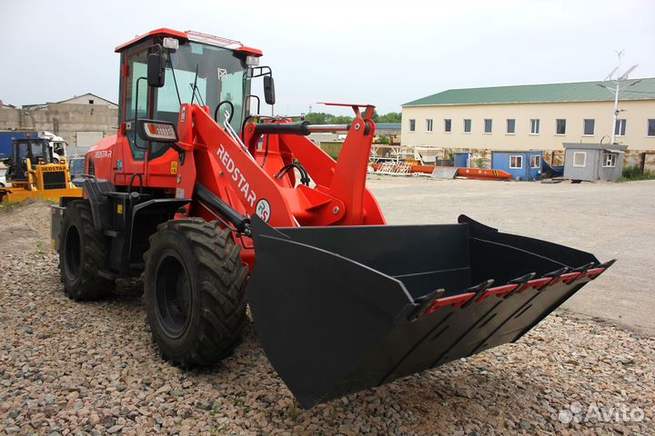 Фронтальный погрузчик Redstar 2500GT, 2023