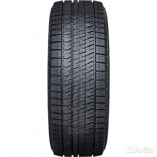 Bridgestone Blizzak Ice 235/45 R18 94S