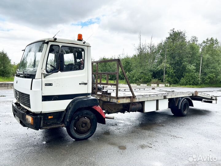 Mercedes-Benz 814, 1988