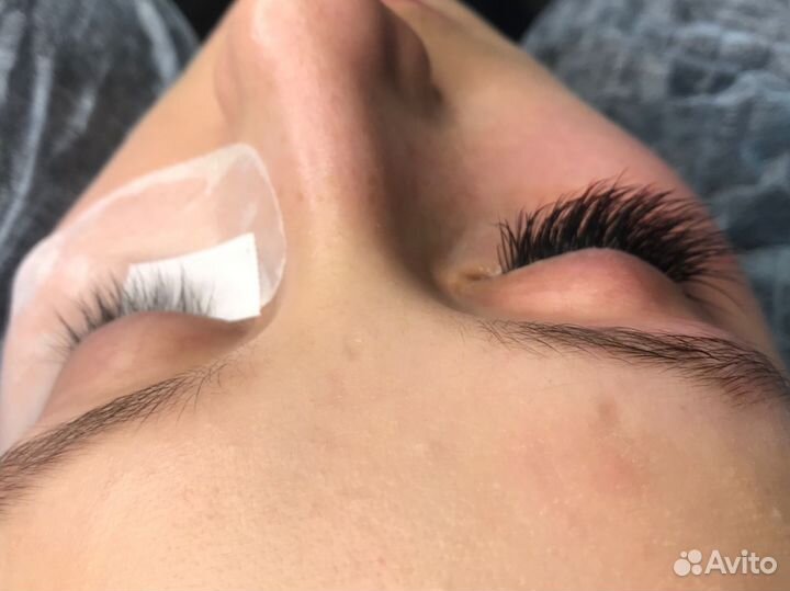 Наращивание ресниц на дому