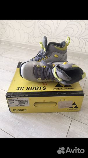 Лыжные ботинки детские Fischer размер 34