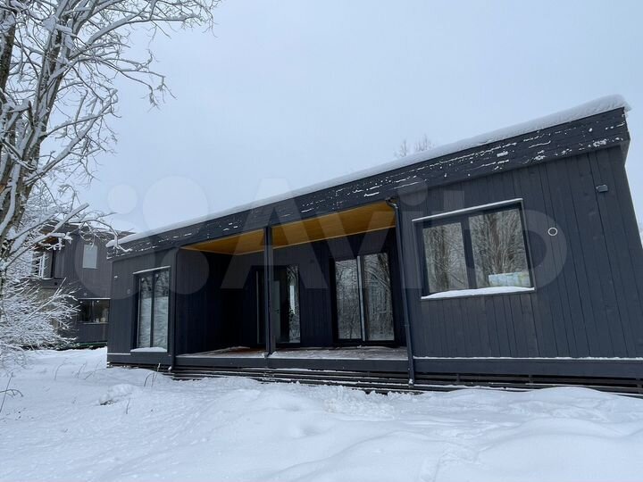 Дом 100 м² на участке 7 сот.