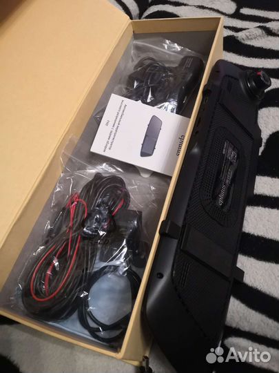 Видеорегистратор зеркало