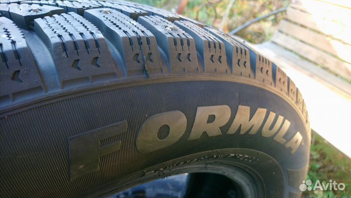 Formula Ice 215/60 R16
