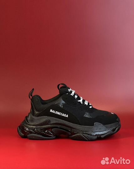 Balenciaga Triple S Black