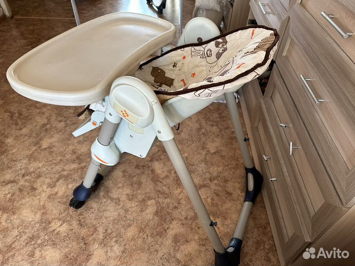 Стульчик детский для кормления