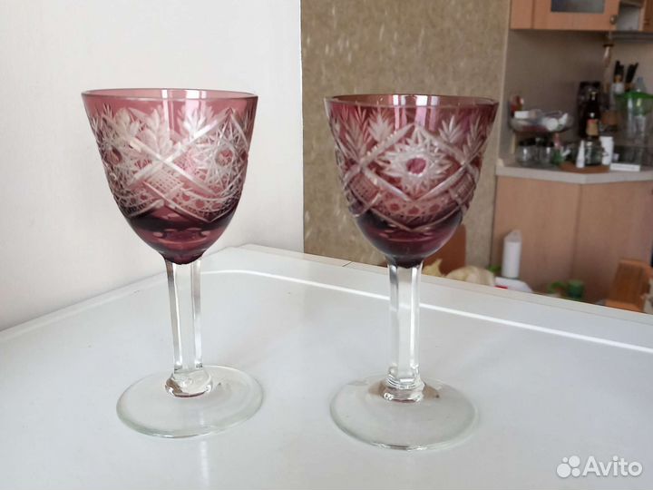 Марганцевое стекло,хрусталь