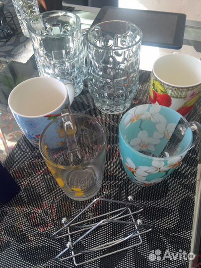 Посуда, стаканы, кружки