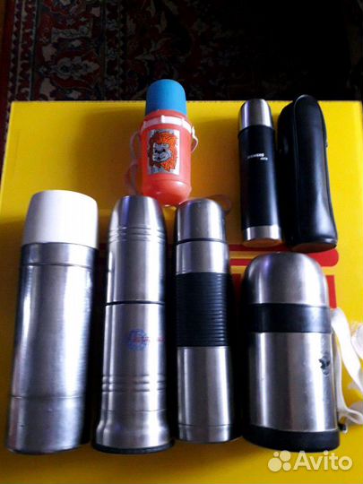 Набор термосов СССР, Китай