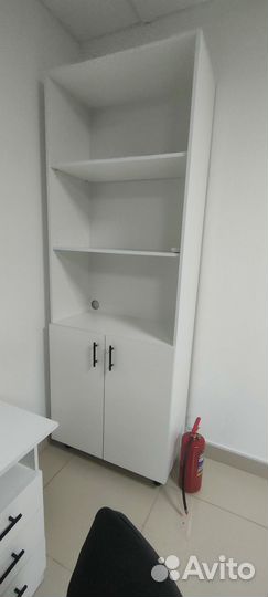 Стол компьютерный, офисный, стеллаж, шкаф