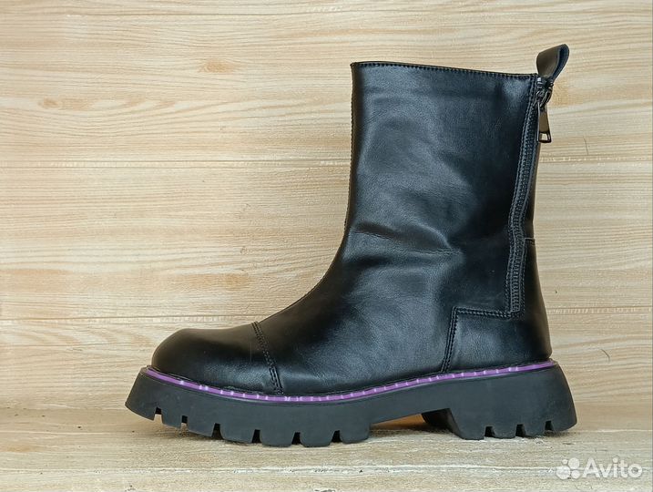 Размер 38. FD Present, полусапоги (демисезон)