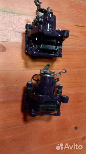 Задний суппорт VW Skoda VAG 1K0615423N 1K0615424N